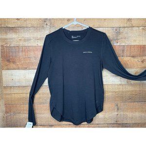 Under Armour Black Colorway Crew Neck Long Sleeve
